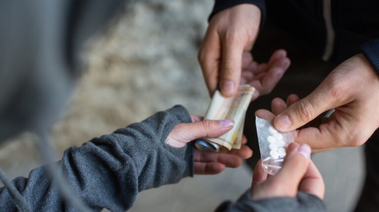 Drug Trafficking Charges in South Carolina: How Weight Thresholds Change Everything